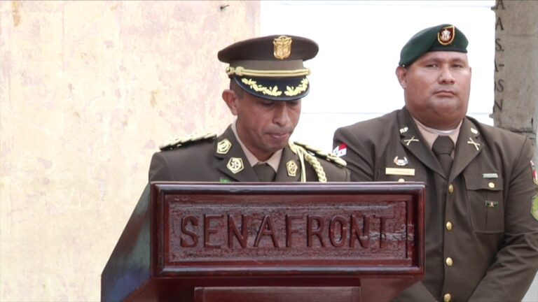 Respetando a Nuestros H&eacute;roes: El Honor de las Banderas