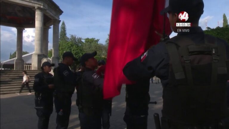Identidad Nacional a Través de Banderas Especiales